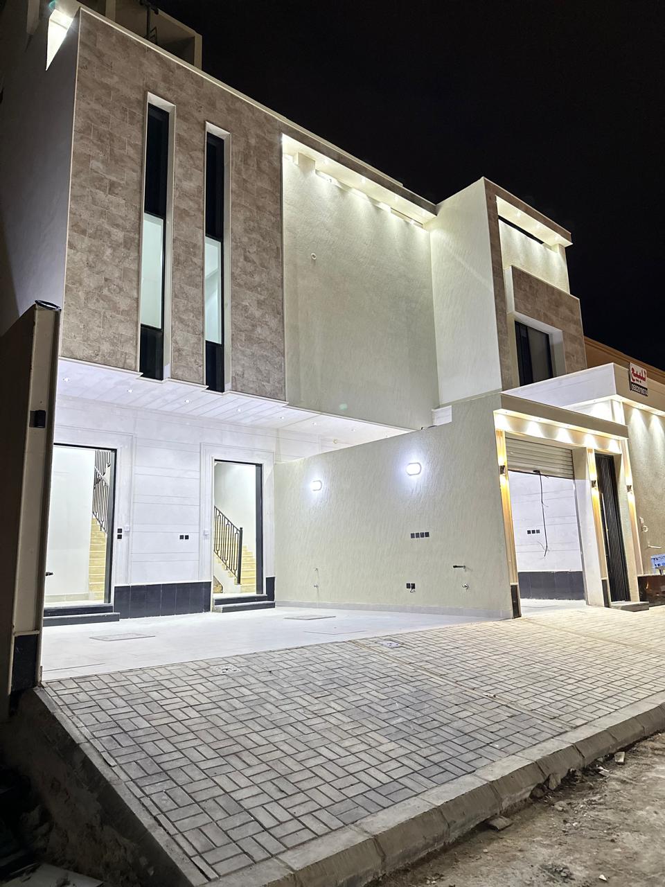 دور أول - الرياض/ظهرة نمار - لوحة 3 -1083