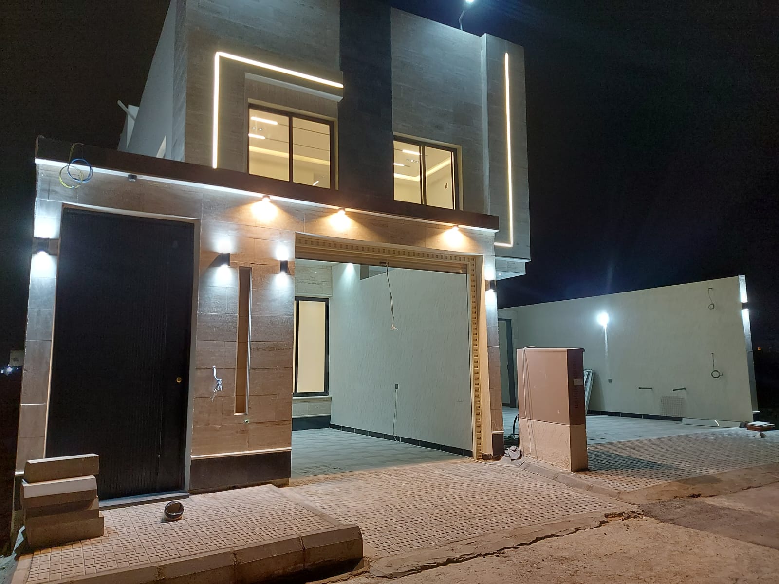 دور أرضي - الرياض/ظهرة نمار - لوحة 3 - 1090